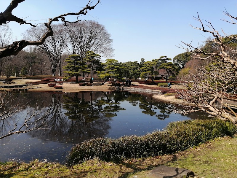 Explore the Imperial Palace Park
