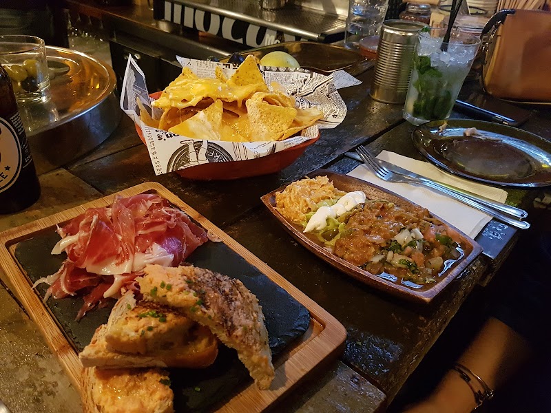 Lunch at a restaurant in El Raval