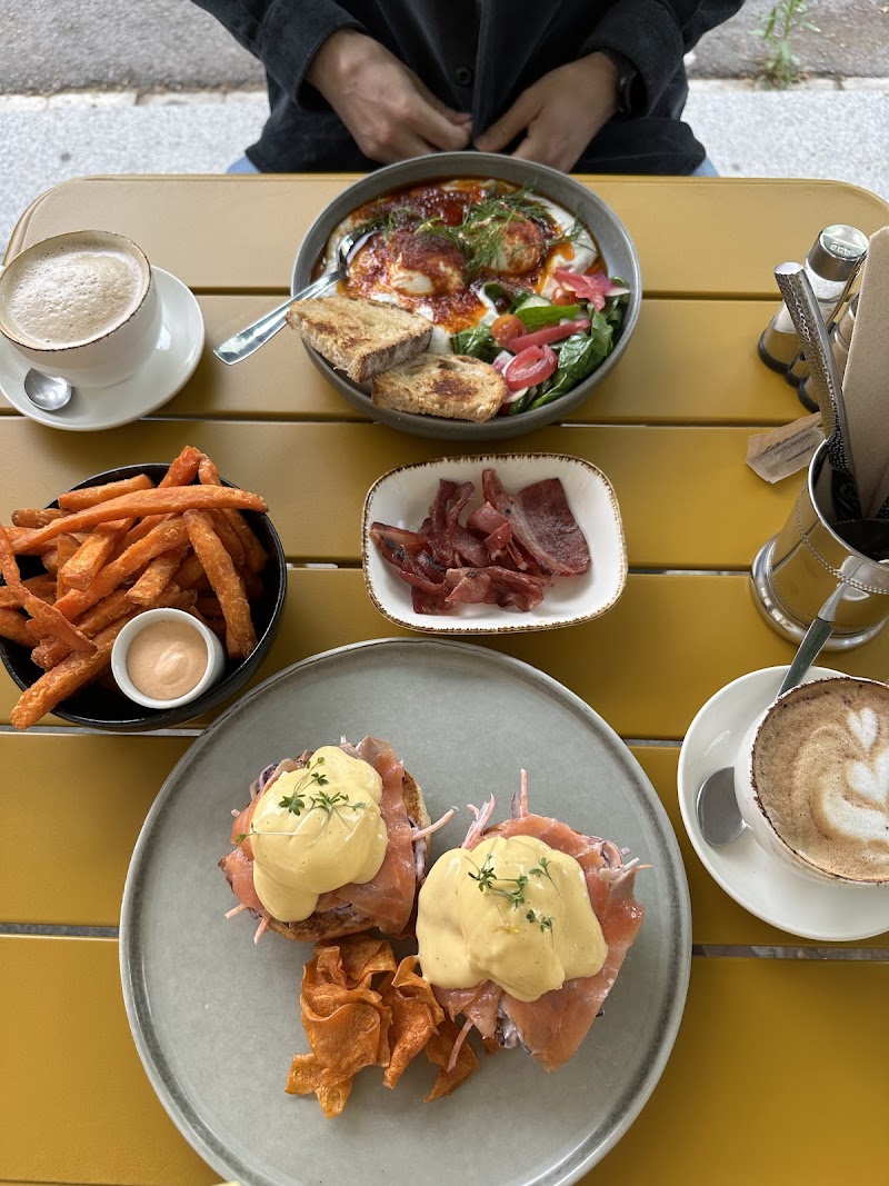 Breakfast at Spice Cafe